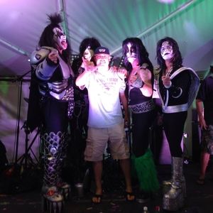 Meet your Posher, Henry